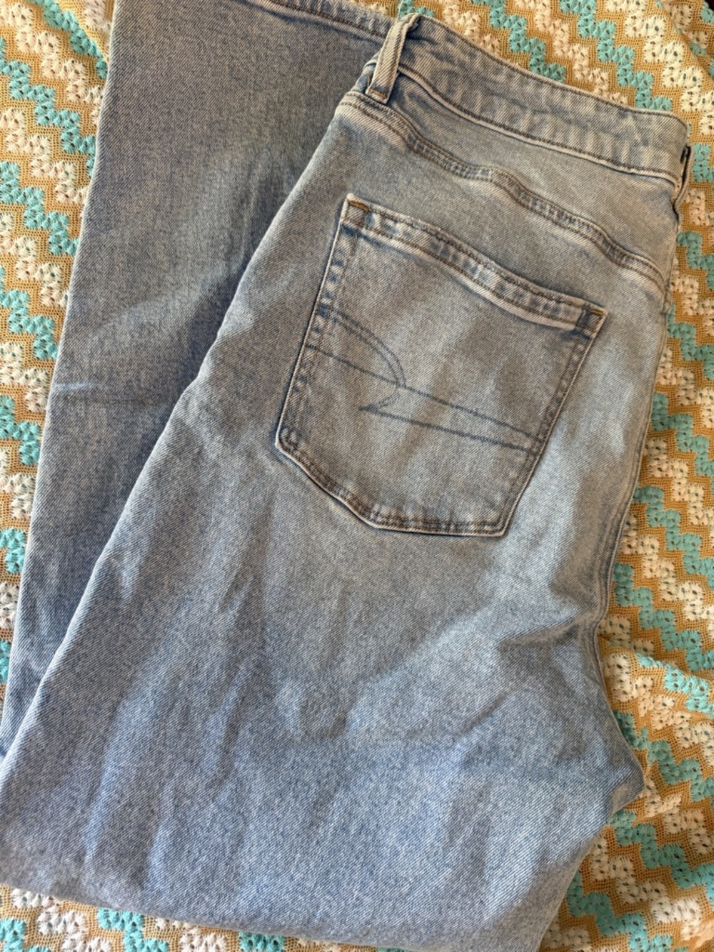 American Eagle Outfitters Light Wash Straight Jeans